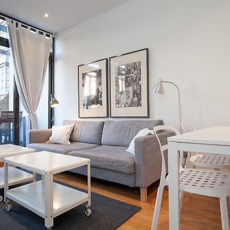 Ferienwohnung Flateli Urquinaona Barcelona Exterior foto