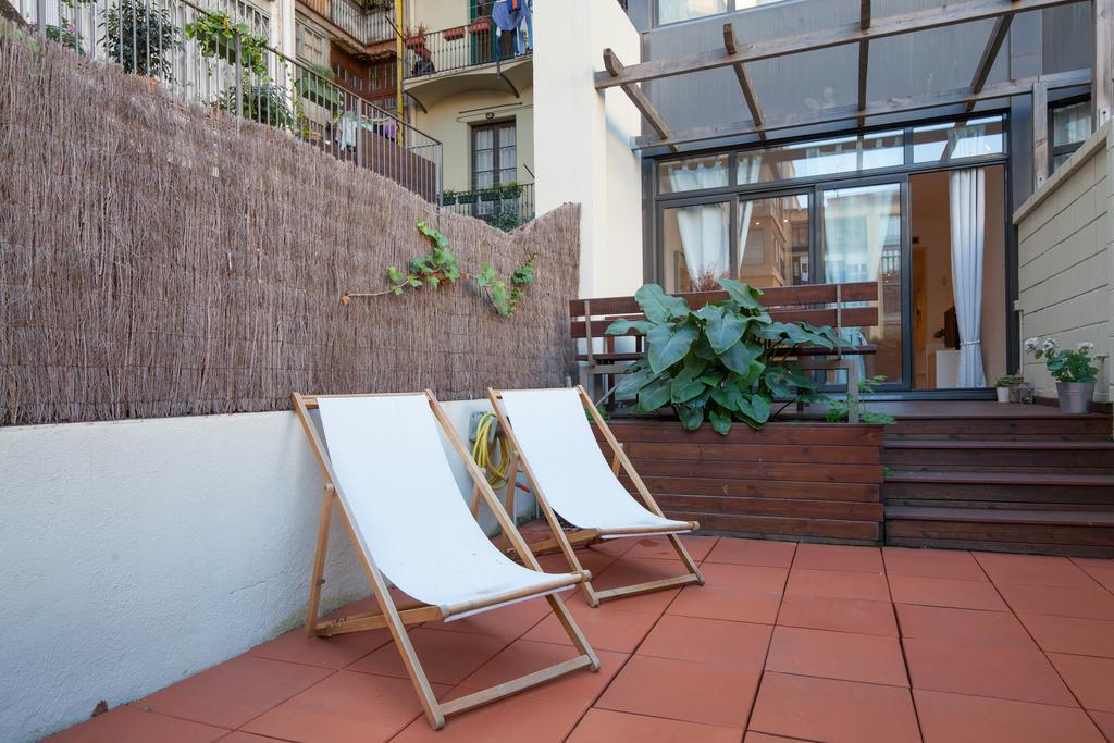 Ferienwohnung Flateli Urquinaona Barcelona Exterior foto